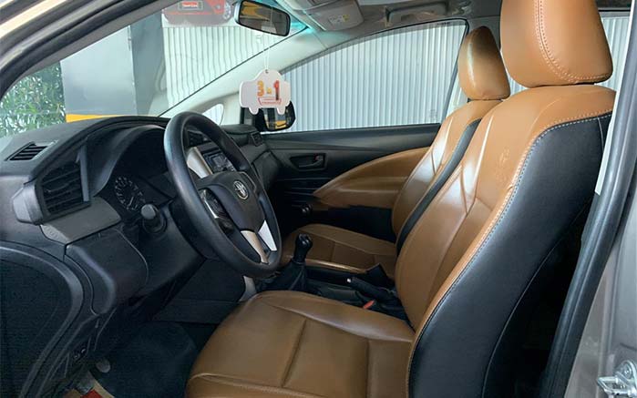 toyota innova 6